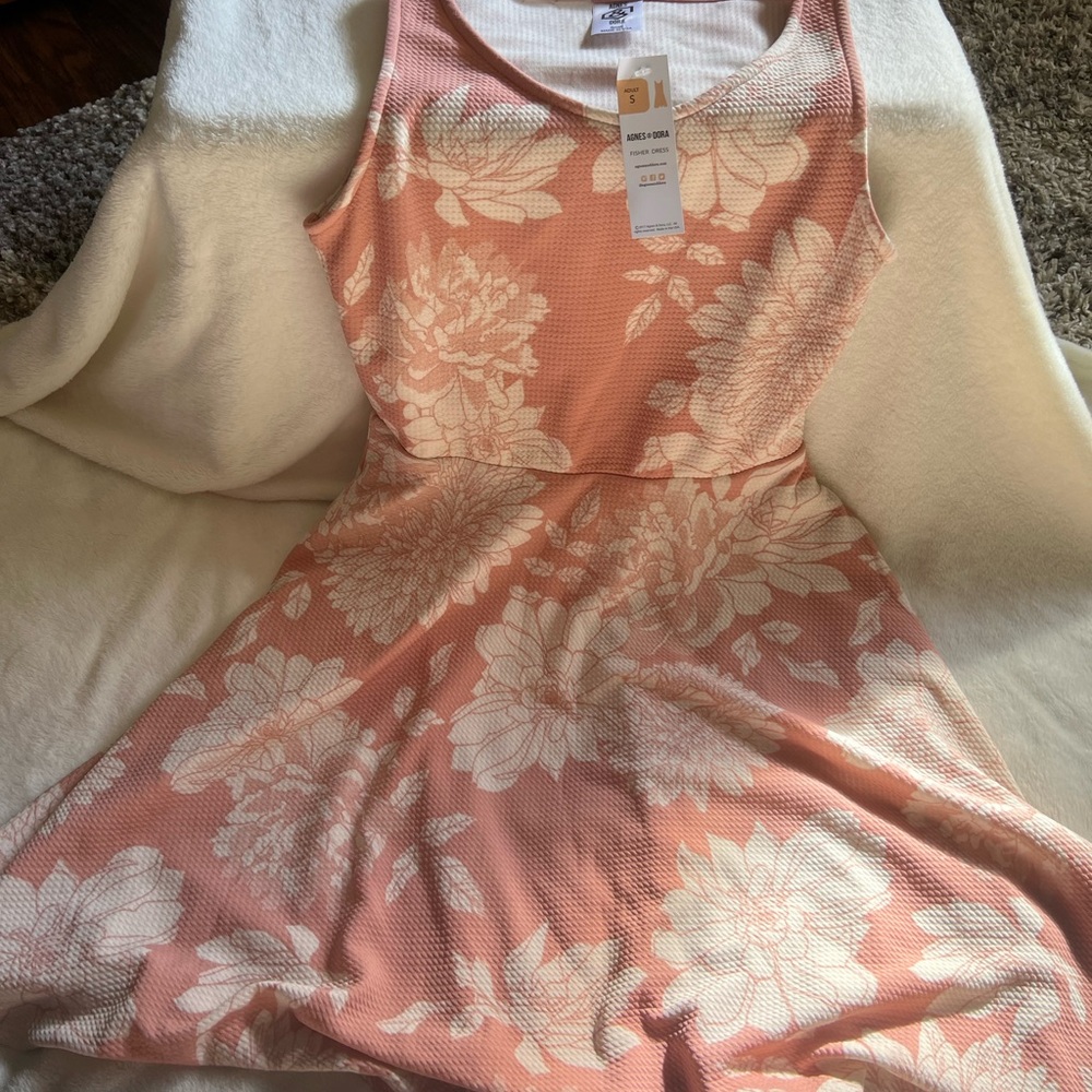 Agnes & Dora Peach Floral Midi Dress